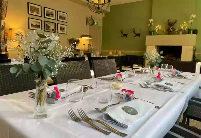 Le restaurant - Auberge du Chasseur - Grosrouvre - Restaurant Montfort-l'Amaury